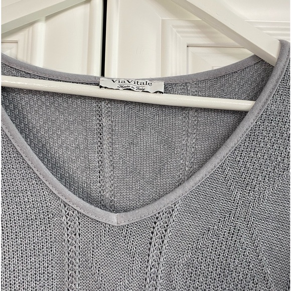 Women’s Medium Via Vitale Grey Sweater Made in Italy V Neck Shirt Top - Picture 4 of 8